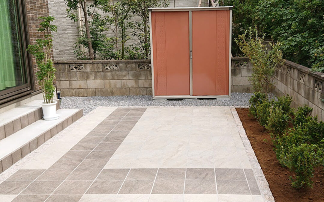 埼玉県越谷市 外構工事 タイルテラスはデザイン性をもたせて