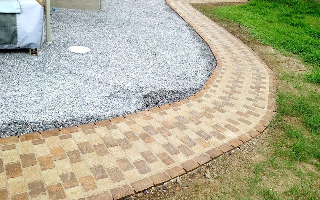 埼玉県越谷市 外構工事 レンガでおしゃれなお庭の通路を施工