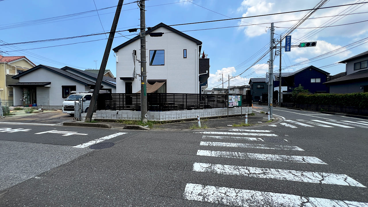 埼玉県川口市 外構フェンスと門扉で統一感