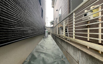 埼玉県春日部市 外構工事 家周りは防草シートで雑草対策