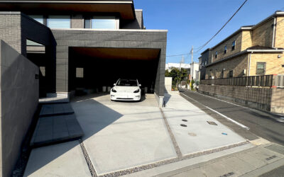 埼玉県三郷市 外構工事 砂利スリットのコンクリート駐車場