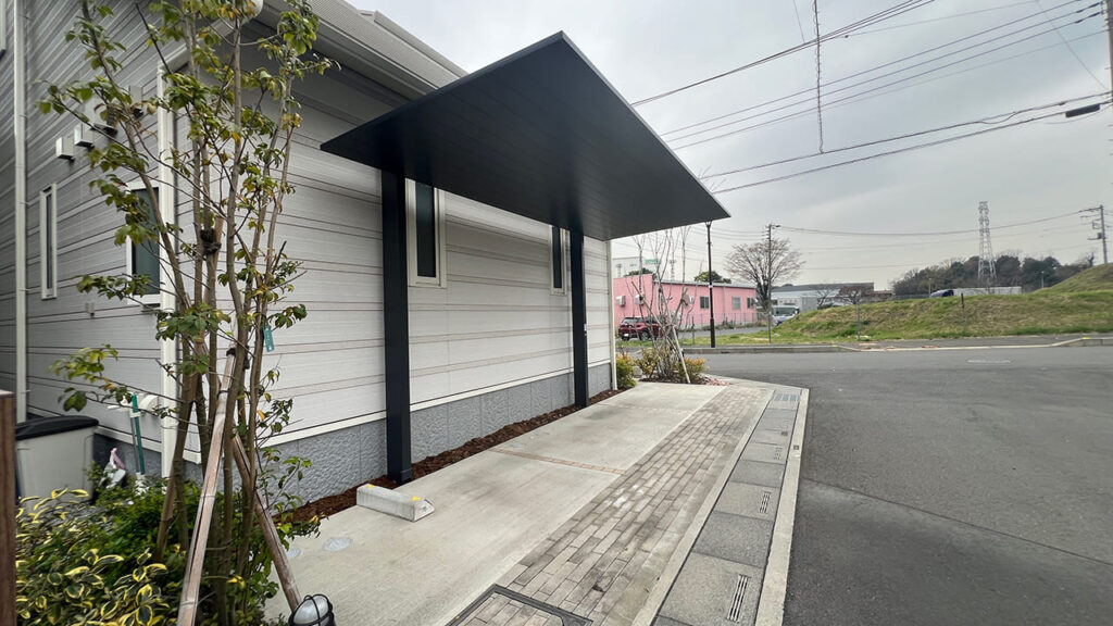 埼玉県さいたま市緑区 カーポートSCを確認申請不要のサイズで施工