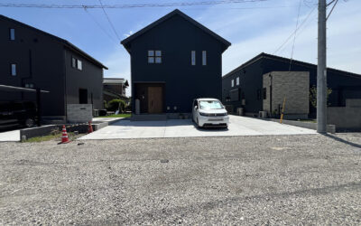 埼玉県越谷市七左町 新築外構 前面駐車場のシンプルモダンオープン外構