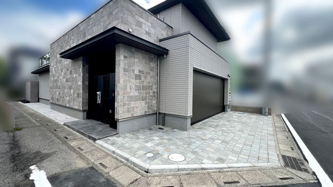 埼玉県春日部市 新築外構工事 家周りは防草シートで雑草対策
